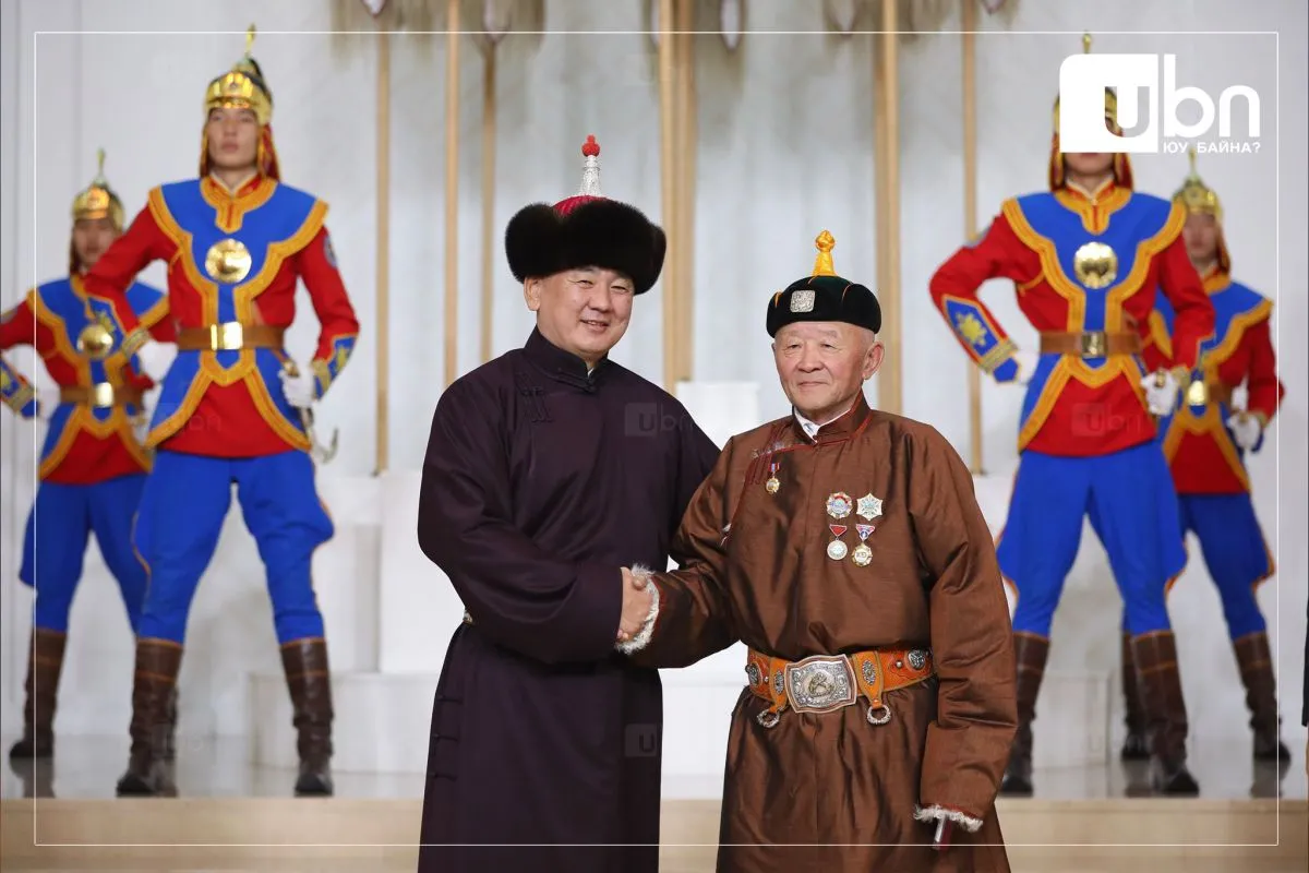 legacy:Hurelsuh Erunhiilugch/odon/shag6.jpg