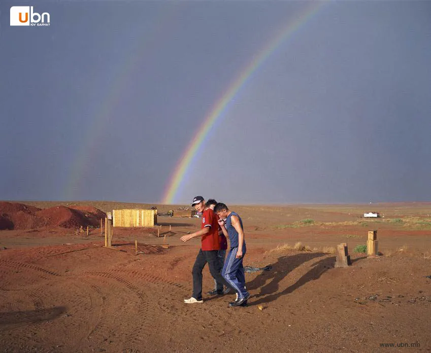 legacy:resources/images/photo_content/Oyu Tolgoi Rainbow 10968-GG0805-2020-09-05-105225-2063357727.jpeg
