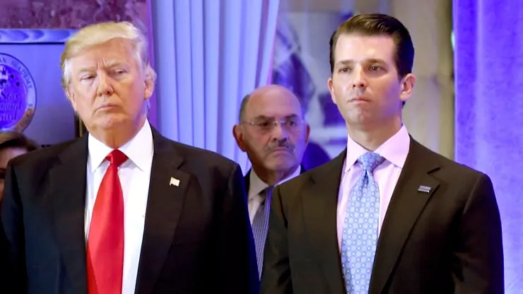 Доналд Трампын том хүү Доналд Трамп Жуниорын твиттер хаягийг түр хугацаанд хаажээ