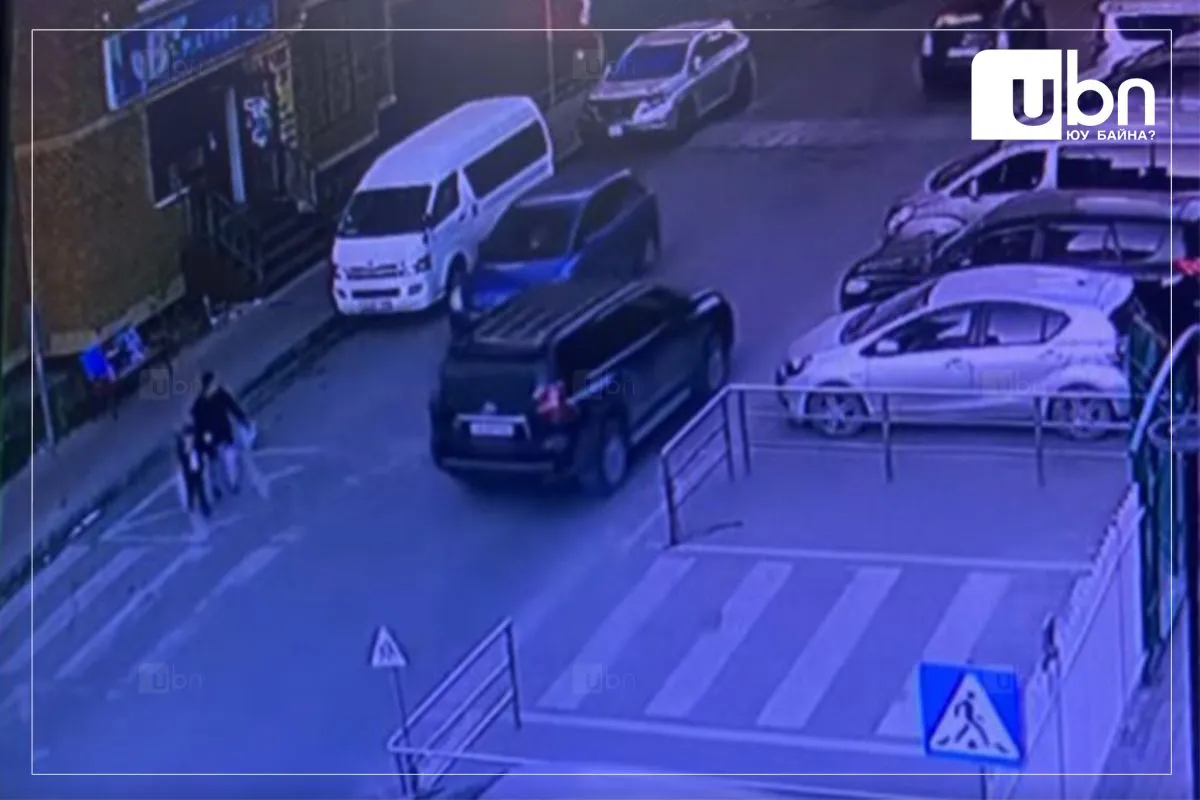 МАШИНД МӨРГҮҮЛСЭН ХҮҮГИЙН ЭЭЖ: Хүү минь шоконд орж, хамт явсан хүүхдээ гэмтээчихлээ, би хэрэг хийчихлээ гэж айгаад боссон байсан