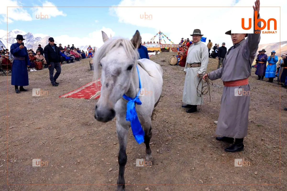 legacy:altai tavan bogd/хүк3.jpg
