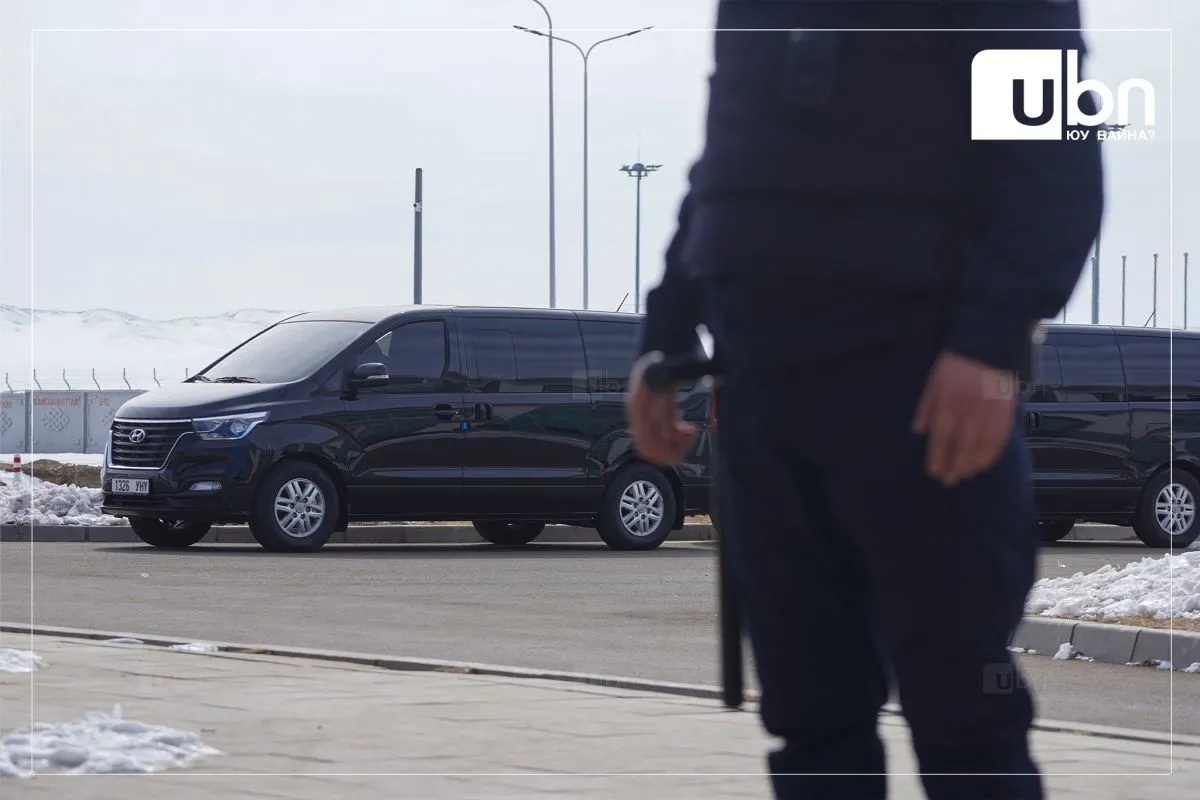 ФОТО: Т.Бадамжунайг эх оронд нь авч ирлээ
