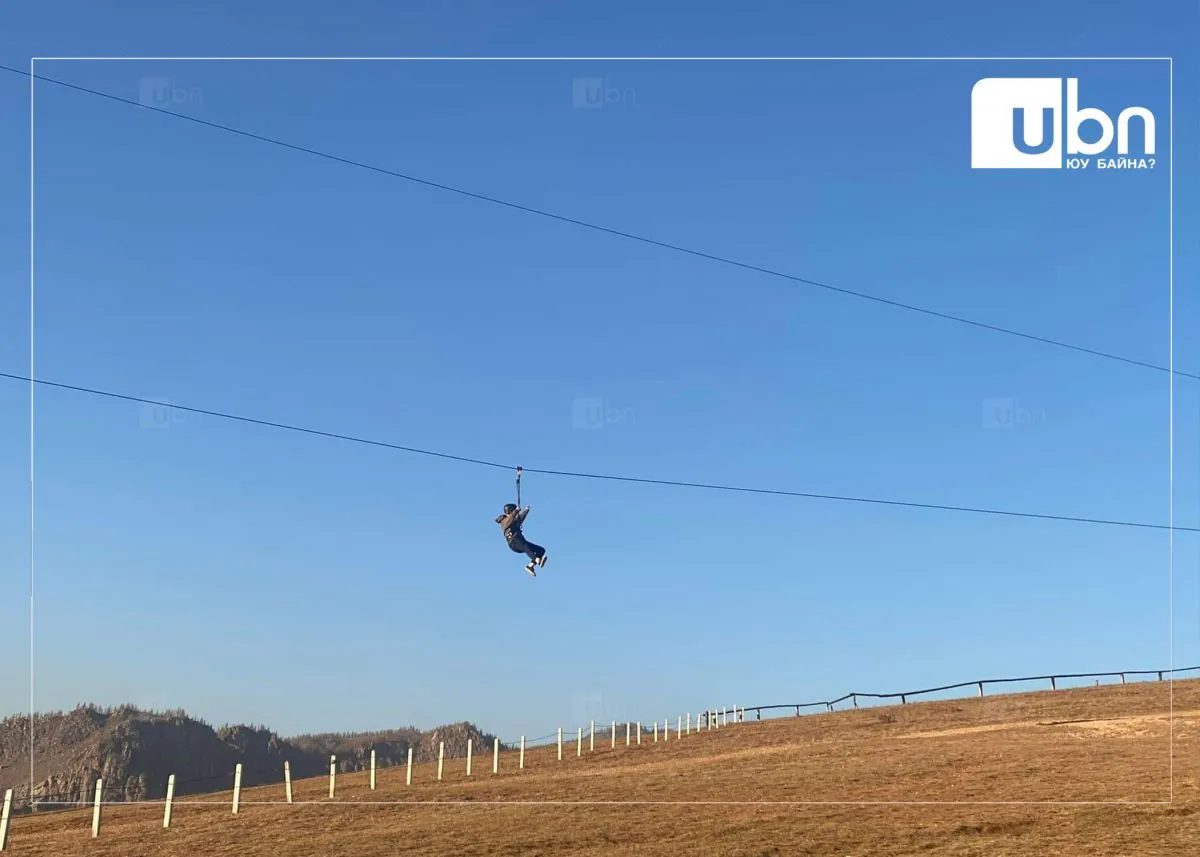 “Extreme Mongolia” агаарын дүүжин замаар явж байсан хоёр иргэн гэмтжээ