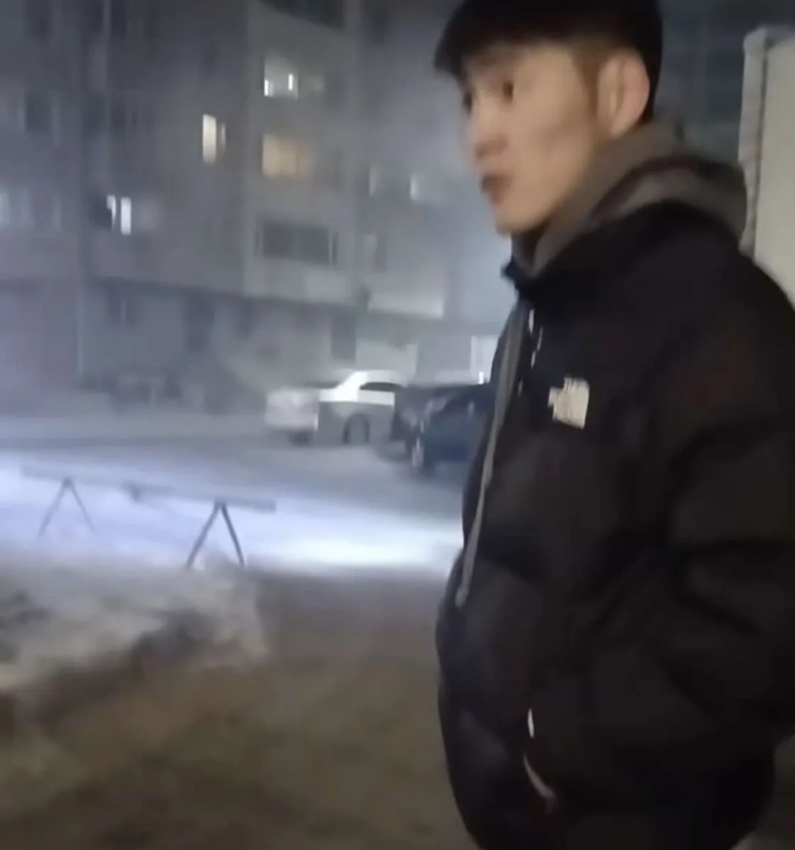 ШТС-ын хажууд тамхи татаж, хутга гарган танхайрсан иргэнийг шалгаж байна