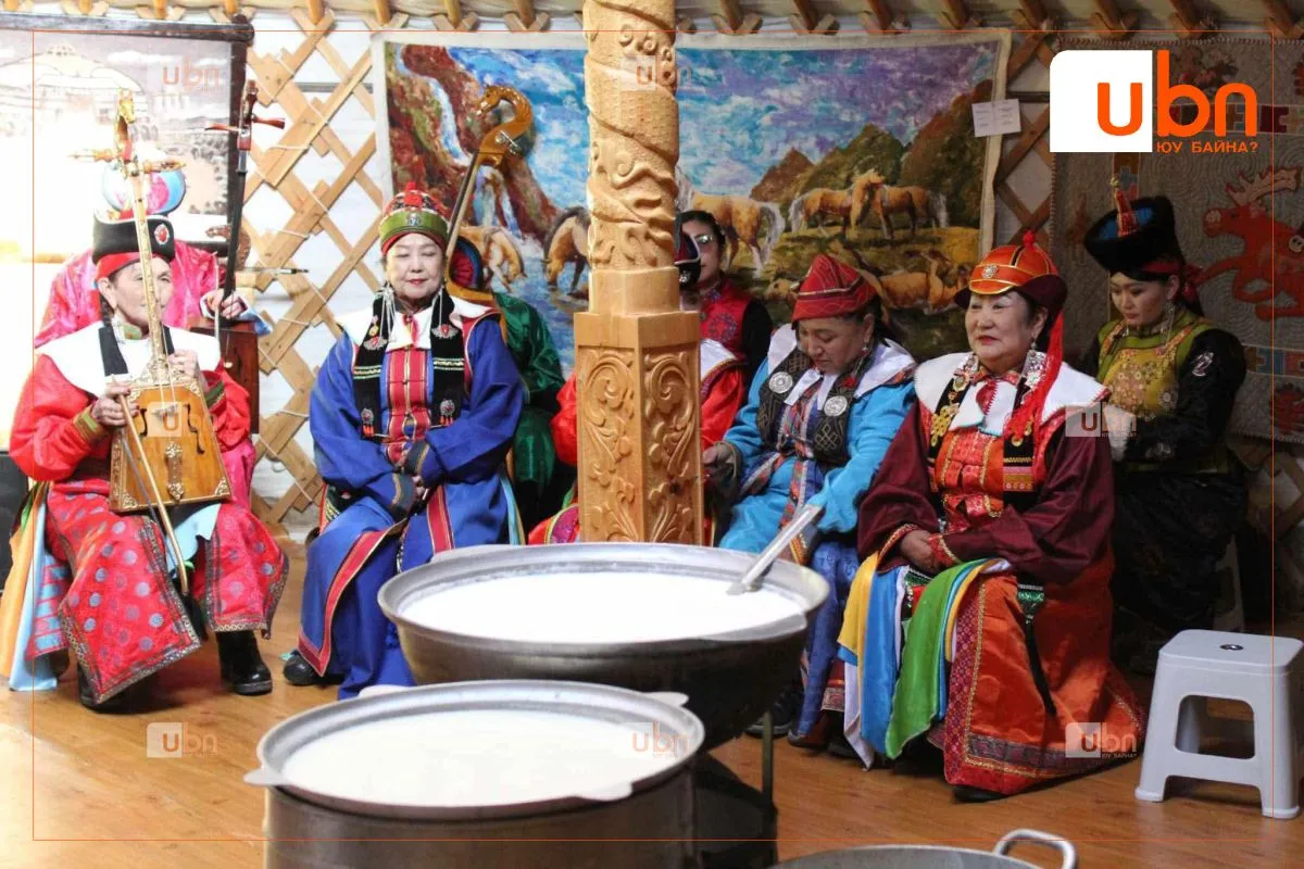 legacy:nuudelchin festival/07.jpg