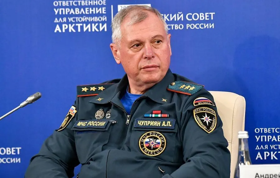 В.Путин Онцгой байдлын сайдын үүрэг гүйцэтгэгчийг томилжээ