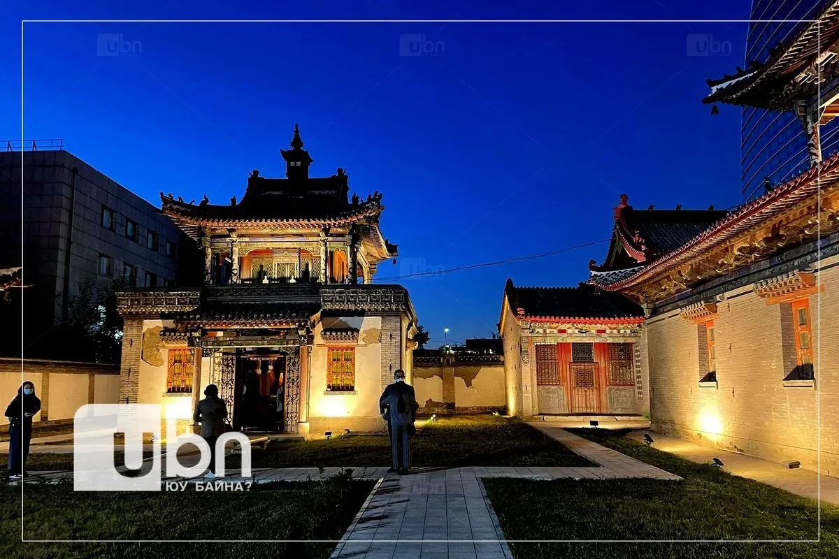 legacy:choijin lamiin museum/New folder/241981200_1274746599663118_9211052691053359101_n.jpg
