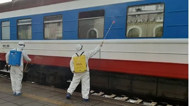 Галт тэргээр халуурсан болон амны хаалтгүй зорчигчийг тээвэрлэхгүй